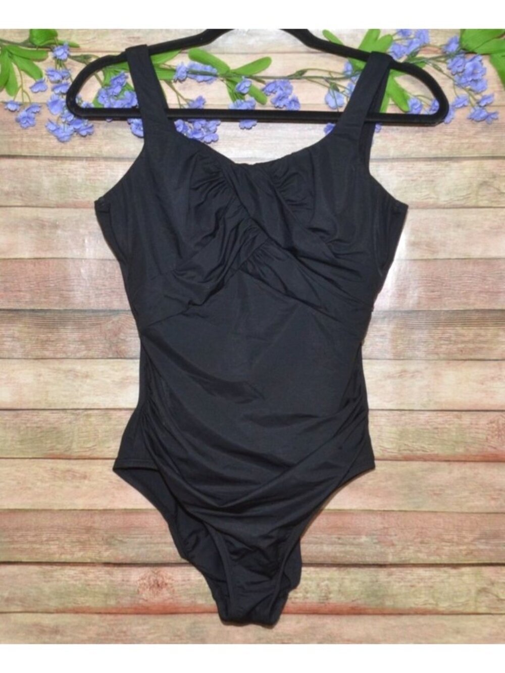 Lands End Womens Black One Piece Swimsuit Size 8D Ruched Front With Back Cutout